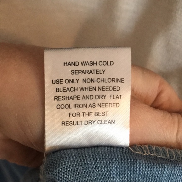 Color Block Tee - Picture 7 of 9